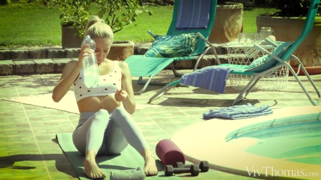 Потрясающе сладостный отдых симпатичных лесбиянок #1